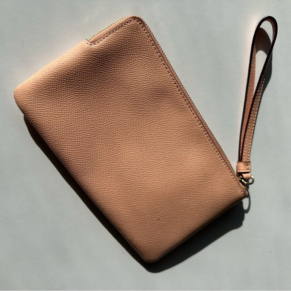 Coach Wristlet Large - Picture 2 of 3